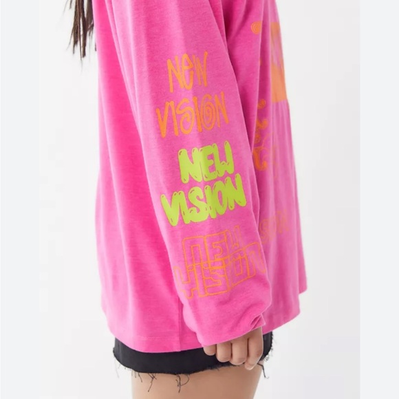💓 {PRICE FIRM} BDG New Vision Pop Art Long Sleeve Tee - Picture 2 of 7